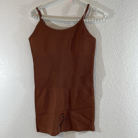 OQQ Women’s Yoga Exercise Romper Spaghetti Strap Sleeveless Brown Size XL NEW XL - Picture 3 of 11
